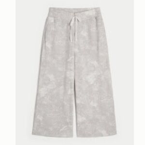 Cozy wide leg gilly hicks baggy waffle camo pants